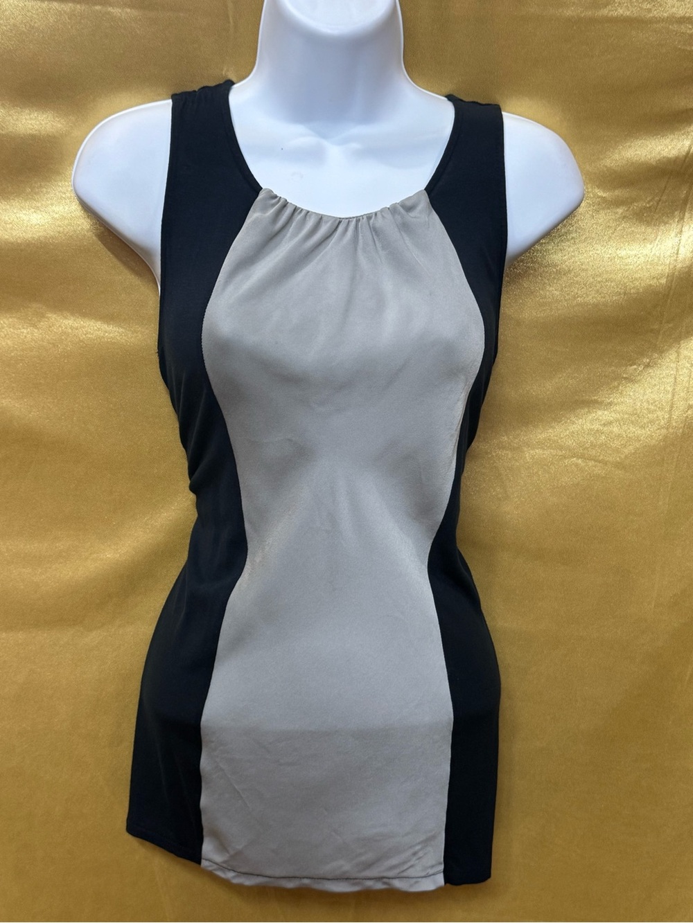 Merona Chic Colorblock Sleeveless Blouse / Tunic -‎ Size XS